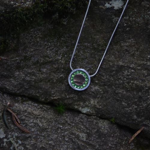 šperk z lesa - náhrdelník kolečko s parožím z nerezové oceli- Art&Nature