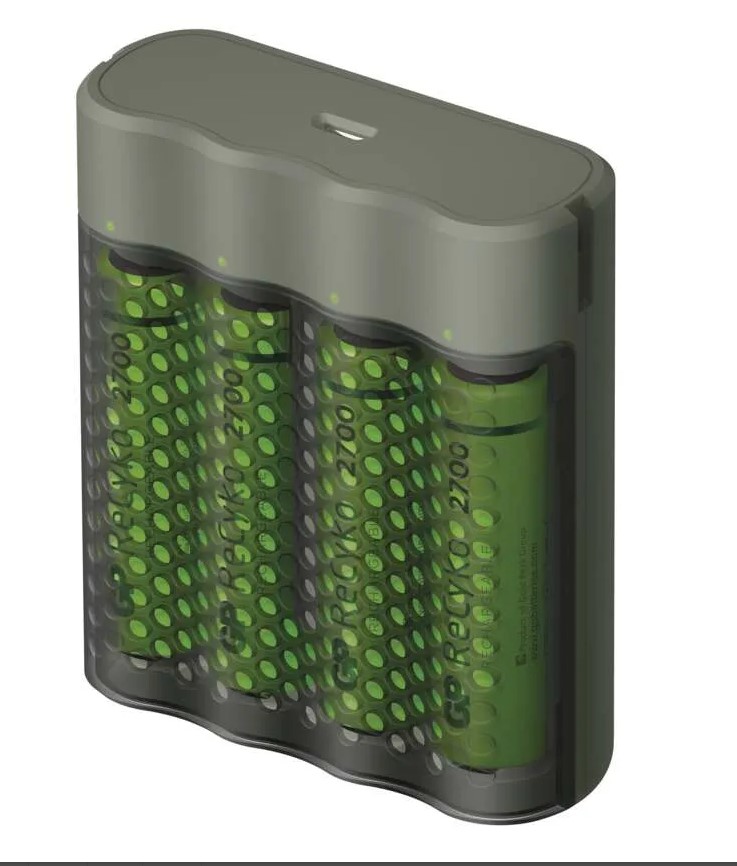 nabíječka baterií GP Speed M451 + 4 x AA ReCyko